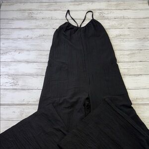 EMERYROSE Black Halter jumpsuit adjustable straps sz S